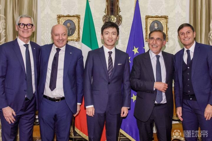 国际米兰老板张康阳_意大利杯决赛 罗马奥林匹克体育场 张康阳主席