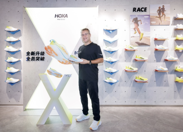 hoka logo_HOKA ONE ONE®飞要这样全球品牌形象焕新_HOKA ONE ONE®飞要这样品牌标语宣传战役
