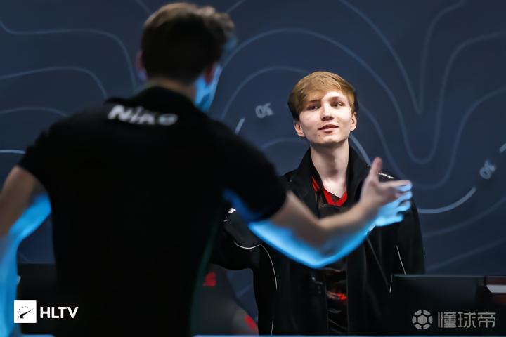 Ilya Osipov NiKo Falcons转会_m0NESY G2 俱乐部离队_navi g2